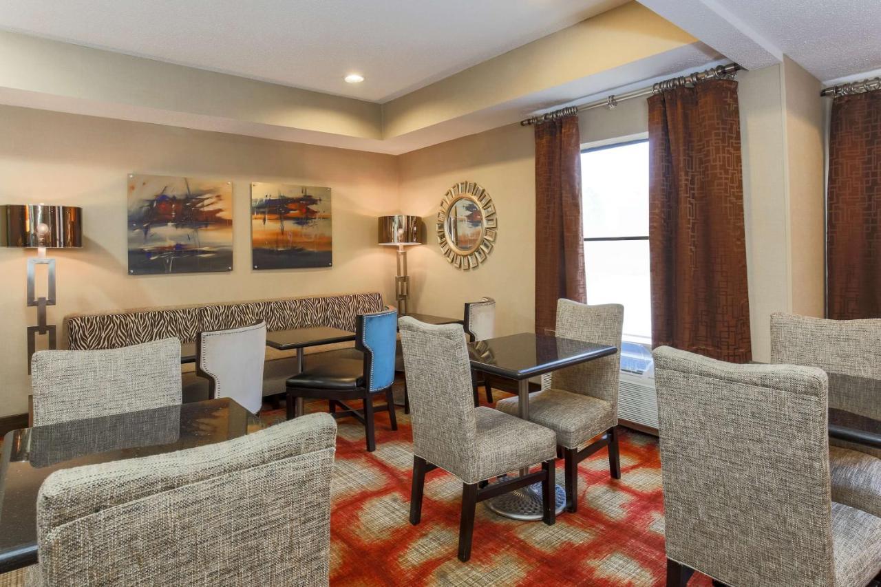 Hampton Dayton Wright Patterson Afb Hotel Fairborn