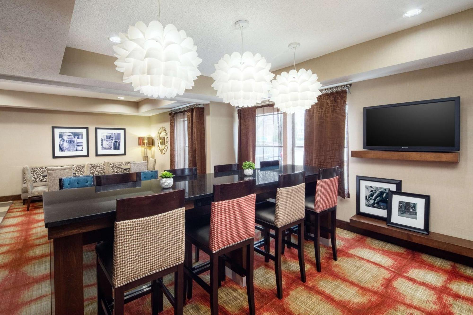 Hampton Dayton Wright Patterson Afb 3*