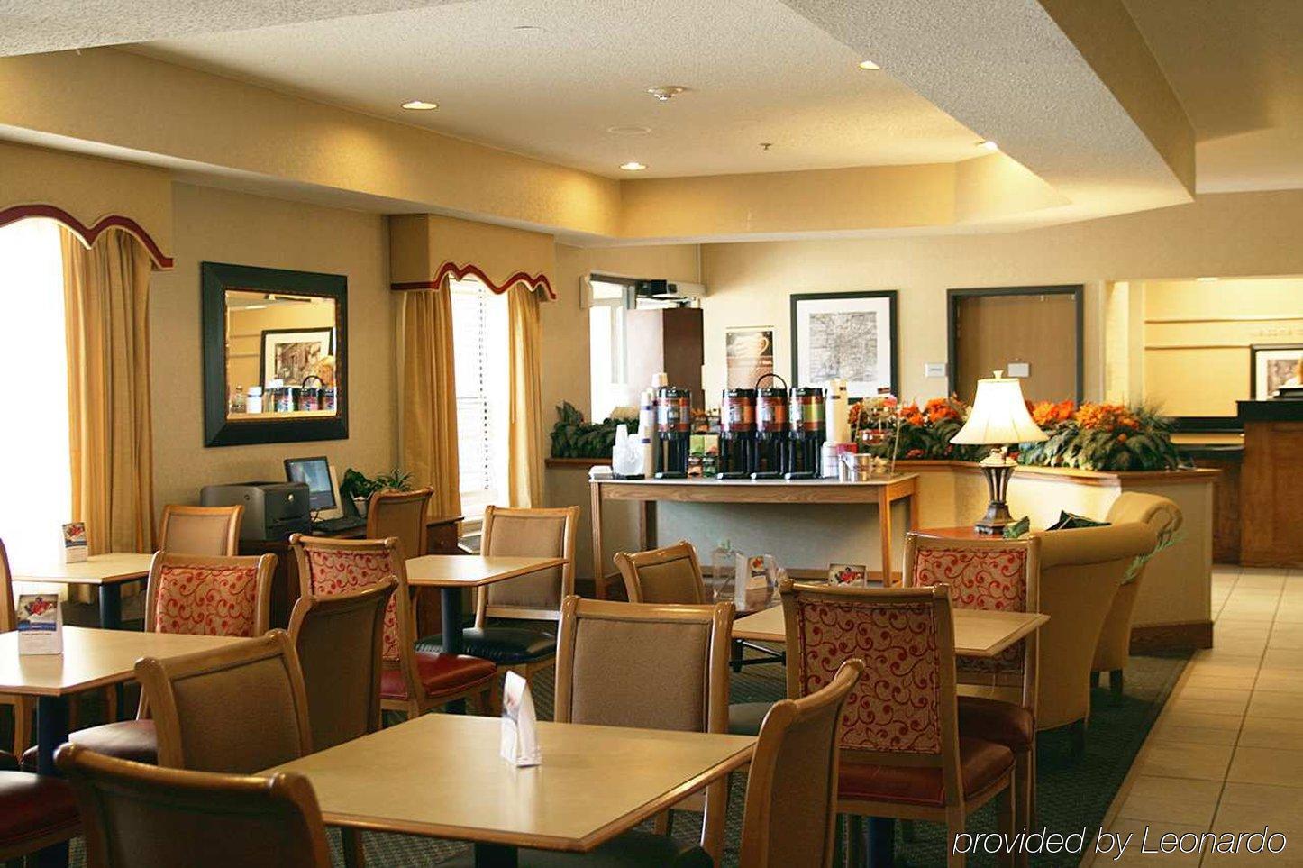 Hampton Dayton Wright Patterson Afb Hotel 3*